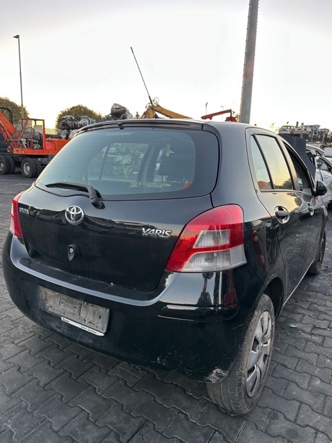Ricambi Toyota Yaris 1.0 12v 5p anno 2011 codice motore 1KRFE 51KW