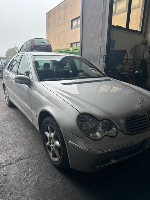 Ricambi Mercedes C240 4Matic Automatica Berlina Anno 2003 codice Motore 112916 125Kw