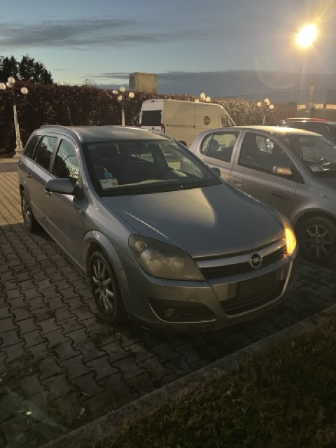 Ricambi Opel Astra 1.9 16V CDTI SW Anno 2006 Codice Motore Z19DT 88KW