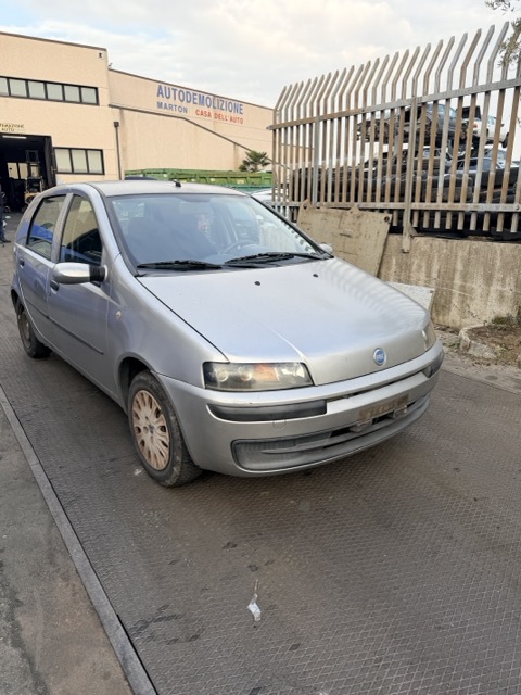 Ricambi Fiat Punto 1.2 16V ELX 5P Anno 2000 Codice Motore 188A5000 59KW