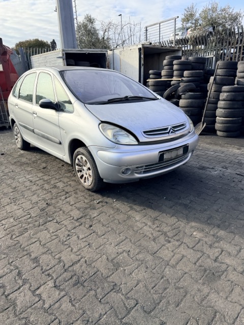 Ricambi Citroen Xsara Picasso 2.0 HDi Anno 2002 Codice Motore RHY 66KW
