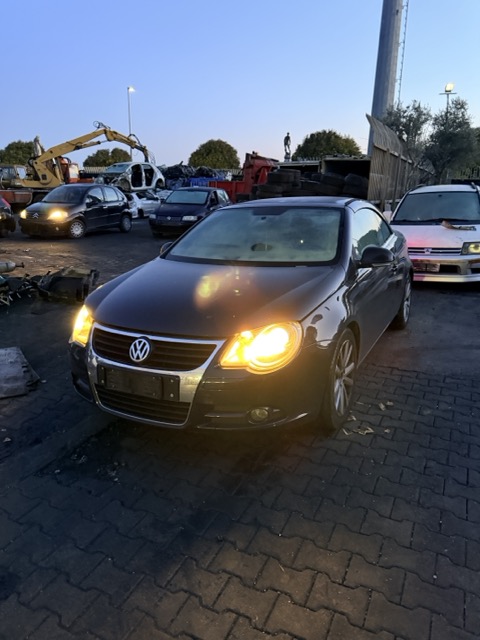 Ricambi Volkswagen Eos 2.0 16V FSI C+C Anno 2007 Codice Motore BVY 110KW