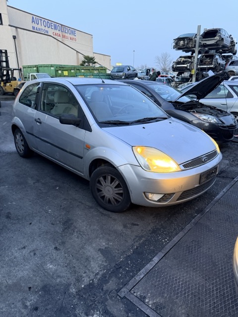 Ricambi Ford Fiesta 1.2 16V Ambiente 3P Anno 2004 Codice Motore FUJA 55KW