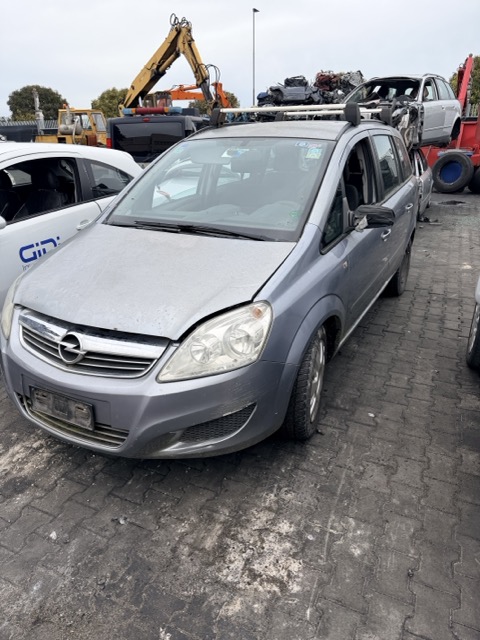 Ricambi Opel Zafira 1.6 16V ecoM b-m Anno 2008 Codice Motore Z16YNG 69KW