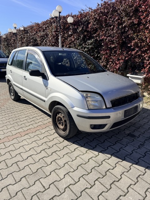 Ricambi Ford Fusion 1.6 16V Anno 2005 Codice Motore FYJA 74KW