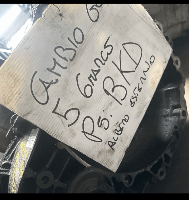 Cambio 6M Volkswagen Golf 2.0 TDI Anno 2004 Codice Motore BKD 103KW