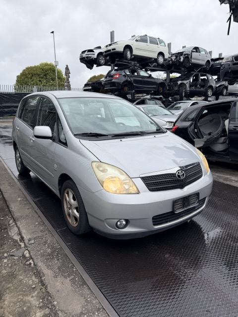 Ricambi Toyota Corolla Verso 1.6 16V 5P Anno 2003 Codice Motore 3ZZFE 81KW