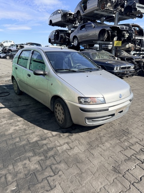 Ricambi Fiat Punto 1.2 ELX 5P Anno 2002 Codice Motore 188A4000 44KW