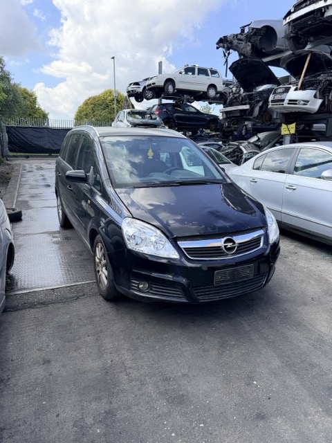 Ricambi Opel Zafira 1.9 8V CDTI Anno 2007 Codice Motore Z19DT 88KW