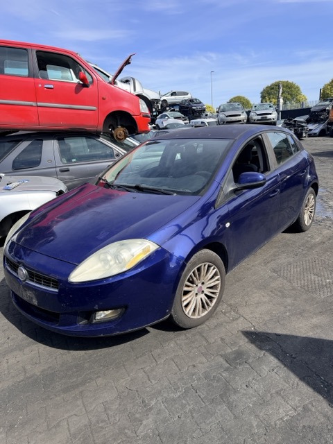 Ricambi Fiat Bravo 1.4 16V 5P b-g Anno 2009 Codice Motore 192B2000 66KW