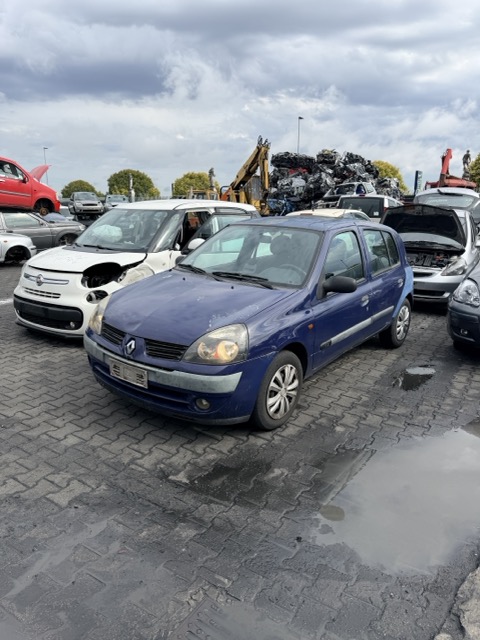 Ricambi Renault Clio 2a serie 1.2 Benz. Anno 2004 Codice Motore D7FG7 43KW