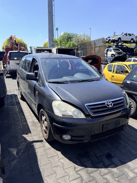 Ricambi Toyota Avensis Verso 2.0 16V VVT-i 5P Anno 2002 Codice Motore 1AZFE 110KW