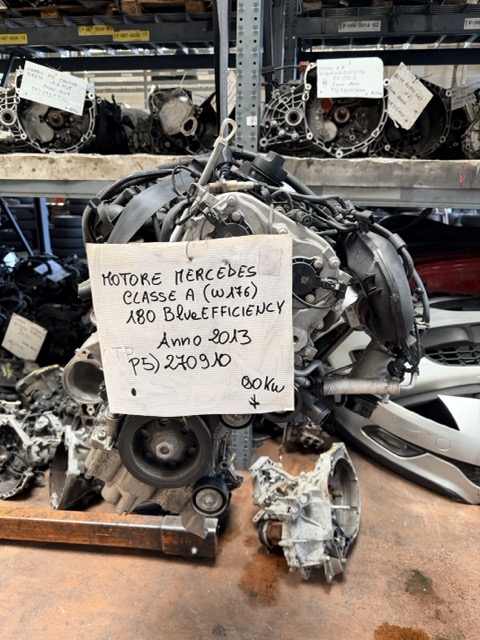 Motore Mercedes Classe A (W 176) 180 BlueEfficienty Anno 2013 Codice Motore 270910 90KW