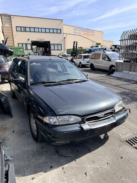 Ricambi Ford Mondeo 2.0 16V Ghia SW Anno 1996 Codice Motore NGA 97KW