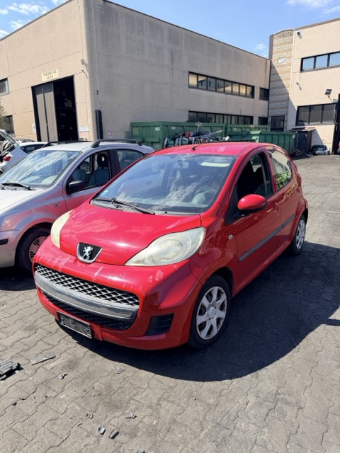 Ricambi Peugeot 107 1.0 5P Anno 2010 Codice Motore 1KR 50KW