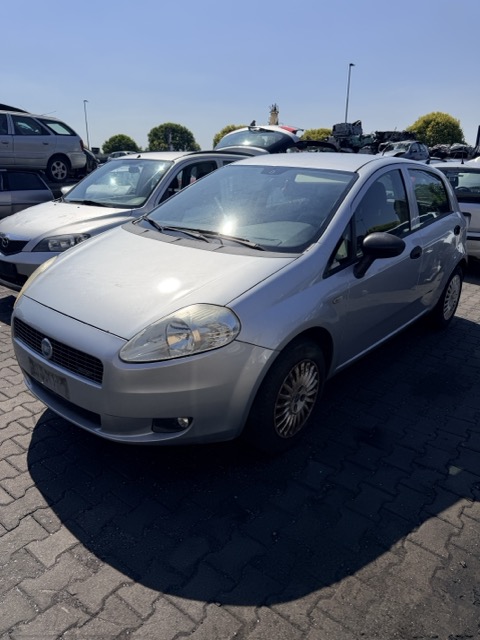 Ricambi Fiat Grande Punto 1.3 MJT 5P Anno 2007 Codice Motore 199A2000 55KW