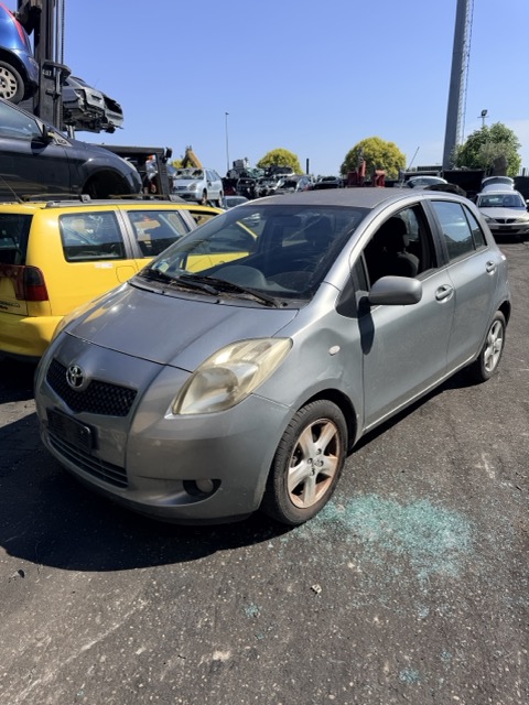 Ricambi Toyota Yaris 1.0 12V 5P anno 2005 Codice Motore 1KRFE 51KW