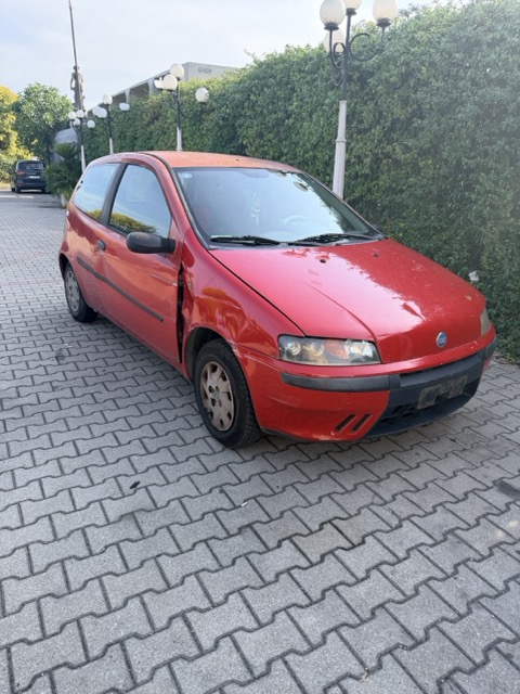 Ricambi Fiat Punto 1.2 ELX 3P Anno 2001 Codice Motore 188A4000 44KW