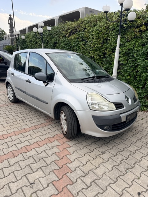 Ricambi Renault Modus 2a serie 1.2 16V 5P Anno 2009 Codice Motore D4FD7 55KW