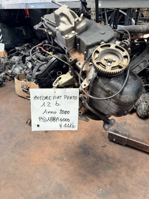 Motore Fiat Punto 1.2 benz. Anno 2000 Codice Motore 188A4000 44KW
