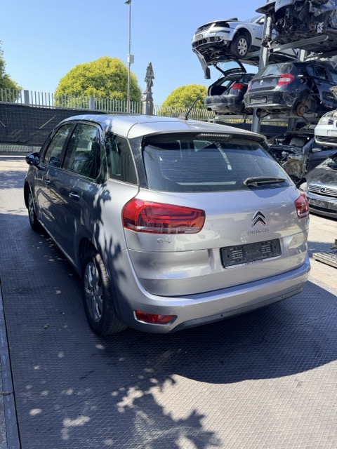 Ricambi Citroen C4 Picasso 1.6 BlueHDi S&S 5P Anno 2018 Codice Motore BH01 88KW