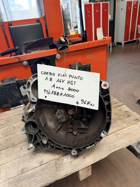 Cambio Fiat Punto 1.8 16V HGT Anno 2000 Codice Motore 188A1000 96KW
