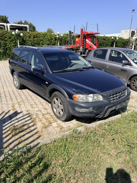Ricambi Volvo XC70 2.4 D5 20V AWD SW Cross Country Anno 2005 Codice Motore D5244T 120KW