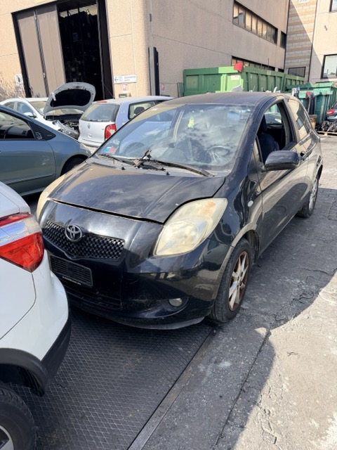 Ricambi Toyota Yaris 1.3 16V automatica 3P Anno 2007 Codice Motore 2SZFE 64KW