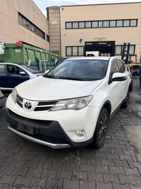 Ricambi Toyota Rav 4 4a serie 2.0 D-4D 4WD SUV Anno 2014 Codice Motore 1ADFTV 91KW