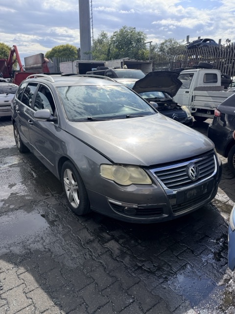 Ricambi Volkswagen Passat 2.0 16V TDI SW Anno 2005 Codice Motore BKP 103KW