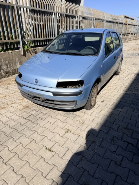 Ricambi Fiat Punto 1.2 16V ELX Anno 2000 Codice Motore 188A5000 59KW