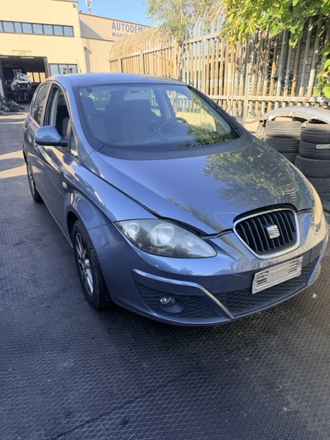 Ricambi Seat Altea XL 1.6 5P b-g Anno 2010 Codice Motore CHG 75KW