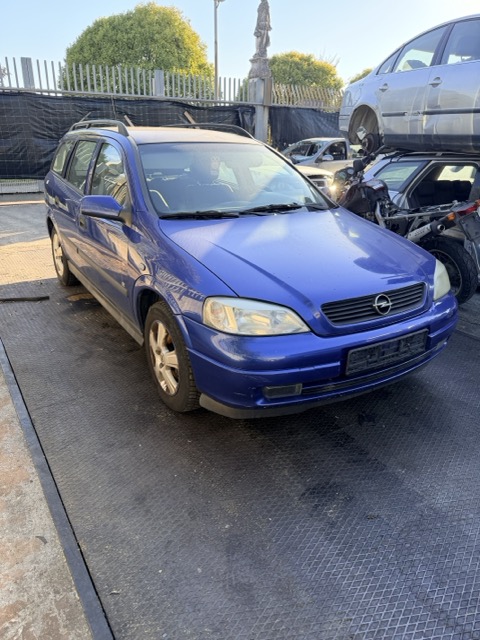 Ricambi Opel Astra 1.6 16V SW Anno 2005 Codice Motore Z16XE 74KW