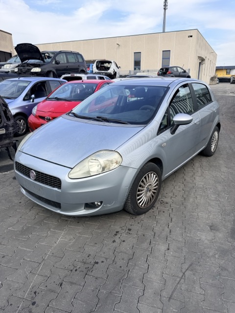 Ricambi Fiat Grande Punto 1.2 5P Anno 2008 Codice Motore 199A4000 48KW