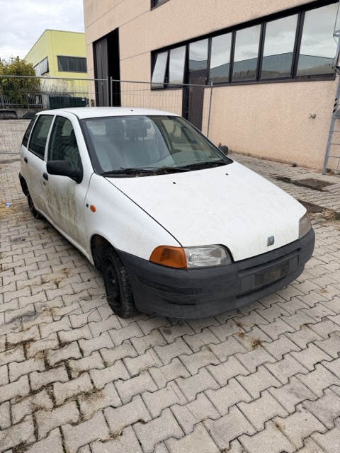 Ricambi Fiat Punto 1a serie 55 S 5P Anno 1996 Codice Motore 176B2000 40KW