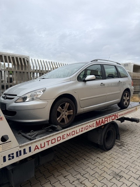 Ricambi Peugeot 307 1.6 16V SW Anno 2003 Codice Motore NFU 80KW